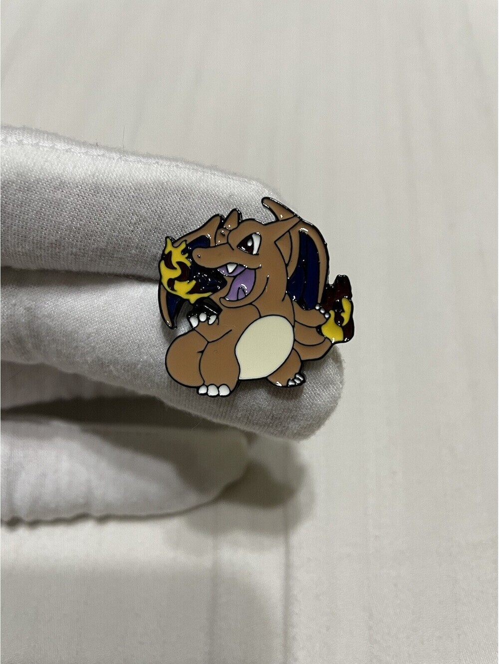 Pokemon Charmander charizard enamel pin brooch anime cartoon cute